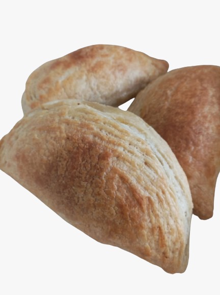 Empanadas de pino doradas y crujientes